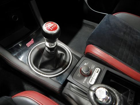 Used 2020 Subaru WRX STI AWD/4WD image 18