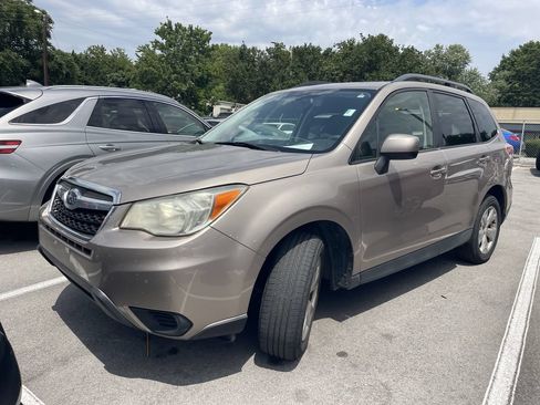 Used 2014 Subaru Forester 2.5i Premium w/ Popular Package #2 AWD/4WD image 3