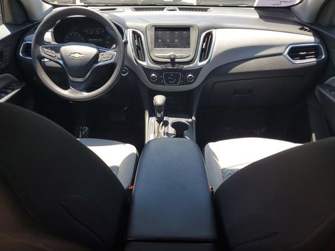 Used 2023 Chevrolet Equinox LS FWD image 10
