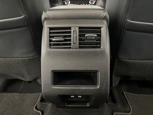 Used 2025 Mitsubishi Outlander SE AWD/4WD image 23