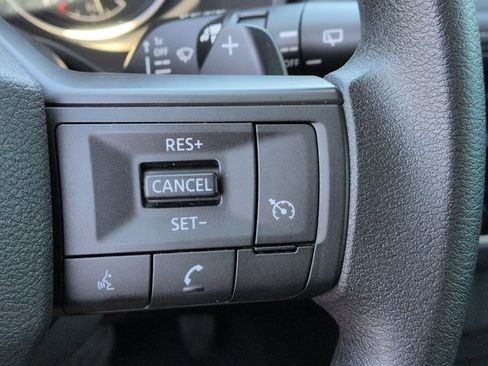 Certified 2025 Nissan Rogue S FWD image 19