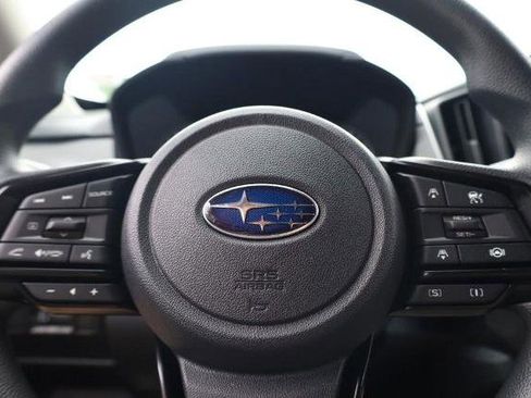 Used 2025 Subaru Crosstrek 2.0i Premium AWD/4WD image 9