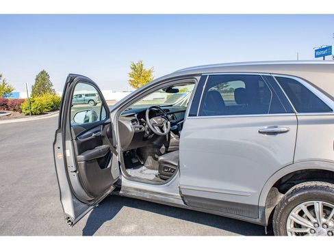 Used 2019 Cadillac XT5 Luxury AWD/4WD image 25