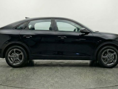 Used 2025 Kia K4 FWD image 11