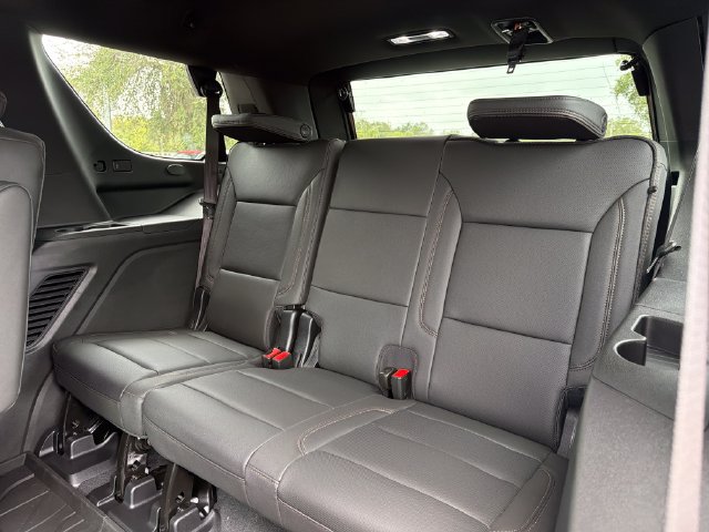 New 2026 Chevrolet Tahoe High Country AWD/4WD image 24