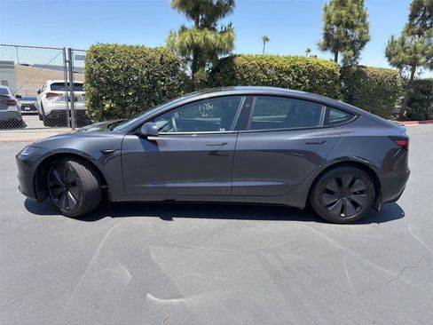 Used 2024 Tesla Model 3 Long Range AWD/4WD image 3