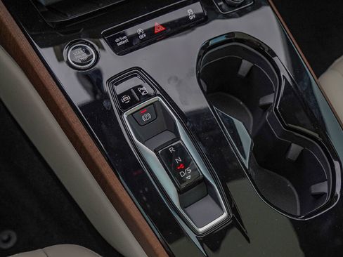 New 2025 Audi A5 2.0T Premium image 13