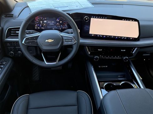 New 2025 Chevrolet Tahoe Premier image 11