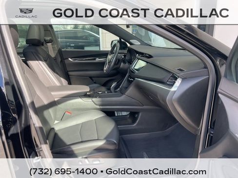Certified 2023 Cadillac XT5 Premium Luxury w/ LPO, Floor Liner Package image 7