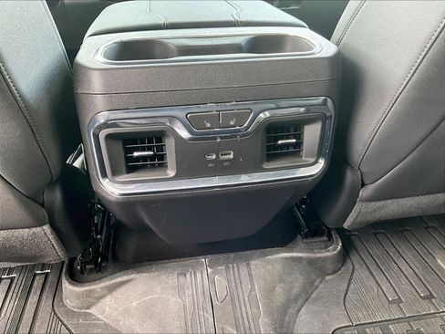 Used 2024 GMC Sierra 1500 SLT w/ SLT Premium Plus Package AWD/4WD image 11