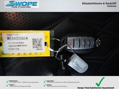 Certified 2021 Nissan Rogue Platinum image 30