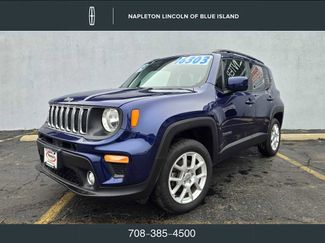 Used 2019 Jeep Renegade Latitude w/ Cold Weather Group video 1