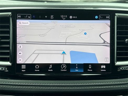 Used 2022 Chrysler Pacifica Touring-L w/ Uconnect Theater Family Group image 29