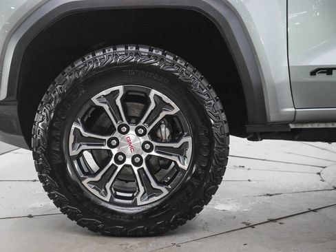 Used 2023 GMC Canyon AT4 w/ AT4 Premium Package AWD/4WD image 27