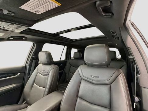 Used 2024 Cadillac XT6 Premium Luxury w/ LPO, Floor Liner Package AWD/4WD image 21