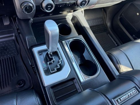 Used 2019 Toyota Tundra Limited w/ Limited Premium Package image 27