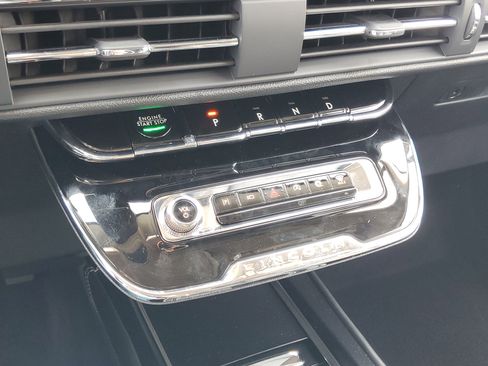 New 2026 Lincoln Corsair Reserve w/ Jet Appearance Package AWD/4WD image 22