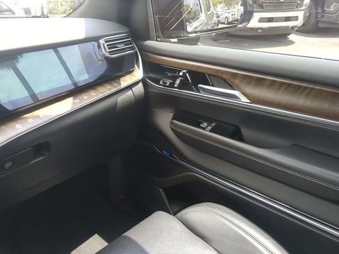 Certified 2023 Jeep Grand Wagoneer 4WD image 21