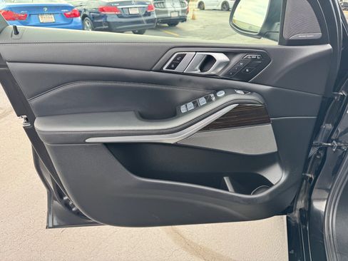 Used 2023 BMW X7 xDrive40i image 4