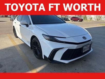 Used 2025 Toyota Camry SE w/ Convenience Package