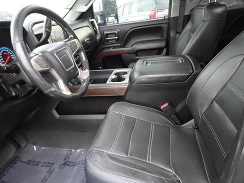 Used 2019 GMC Sierra 2500 Denali w/ Duramax Plus Package AWD/4WD image 10