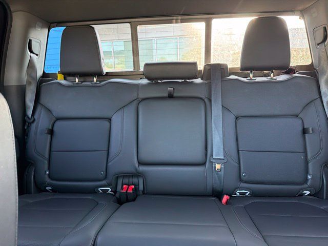 Used 2021 Chevrolet Silverado 2500 LTZ w/ LTZ Plus Package AWD/4WD image 15