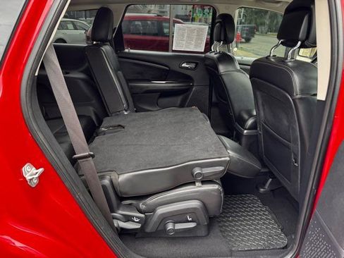 Used 2020 Dodge Journey Crossroad FWD image 32