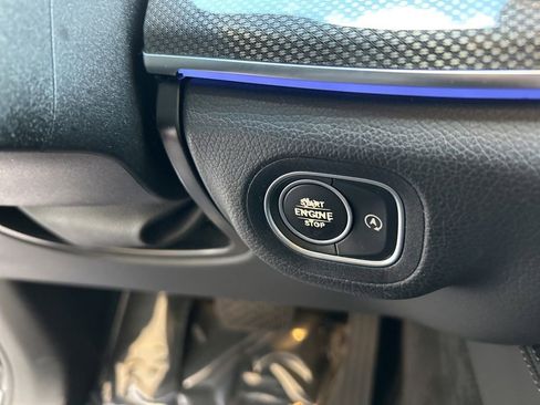 Used 2021 Mercedes-Benz GLE 450 4MATIC image 53