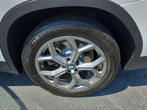 Used 2021 BMW X3 xDrive30e w/ Premium Package AWD/4WD image 35