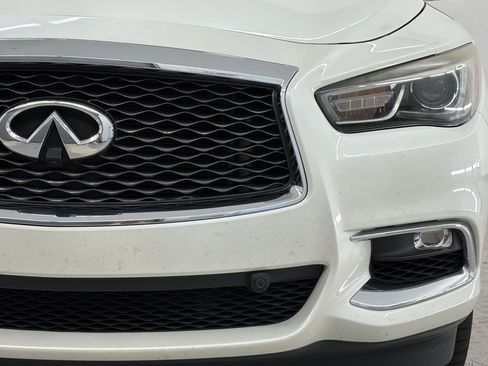 Used 2017 INFINITI QX60 FWD w/ Deluxe Technology Package image 12