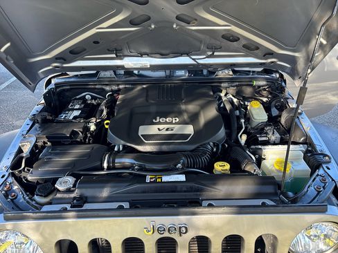 Used 2016 Jeep Wrangler Unlimited Sport w/ Quick Order Package 24S image 36