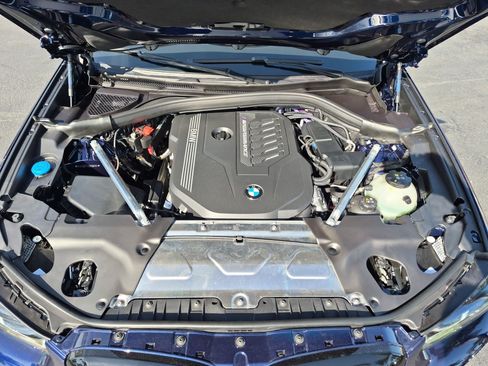 Used 2025 BMW X4 M40i AWD/4WD image 34