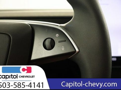 Used 2026 Tesla Model Y AWD image 13