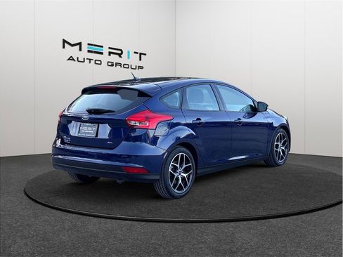 Used 2017 Ford Focus SEL image 9