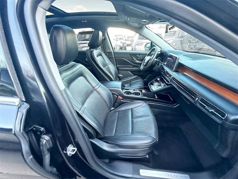 Used 2022 Lincoln Corsair Reserve w/ Equipment Group 201A image 33