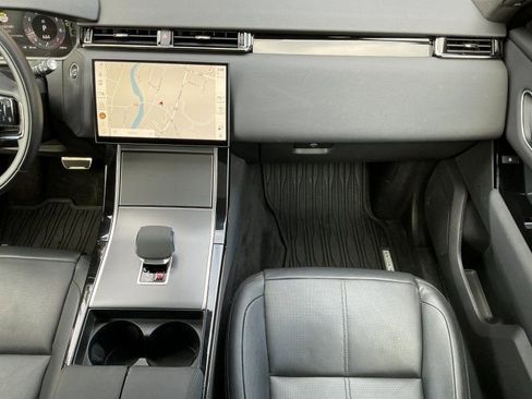 Used 2024 Land Rover Range Rover Velar Dynamic SE image 15