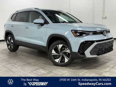 New 2025 Volkswagen Taos SE