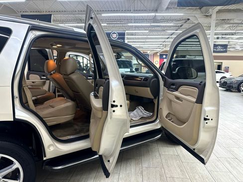 Used 2012 GMC Yukon Denali image 12