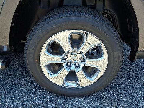 New 2026 RAM 1500 Big Horn AWD/4WD image 5