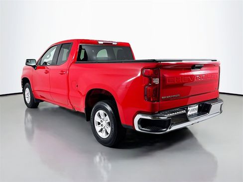 Used 2020 Chevrolet Silverado 1500 LT image 8