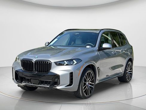 New 2026 BMW X5 sDrive40i w/ M Sport Package RWD image 1