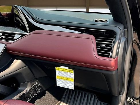 New 2026 INFINITI QX80 Autograph image 17