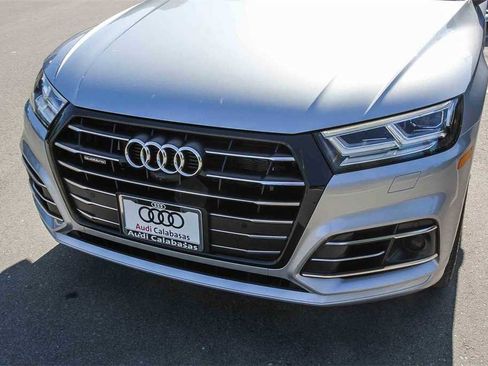 Used 2020 Audi Q5 e Prestige w/ Prestige Package image 7