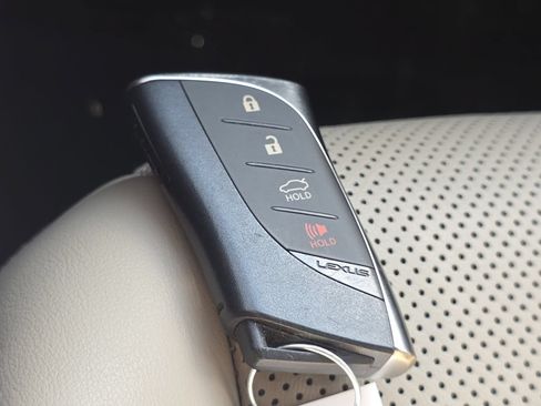 Used 2019 Lexus ES 350 w/ Premium Package FWD image 33