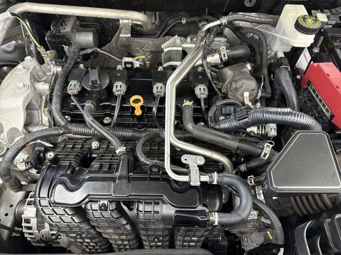 Used 2022 Mitsubishi Outlander SE image 42