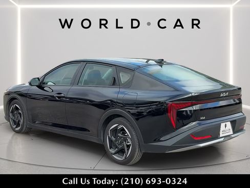Used 2025 Kia K4 EX FWD image 5