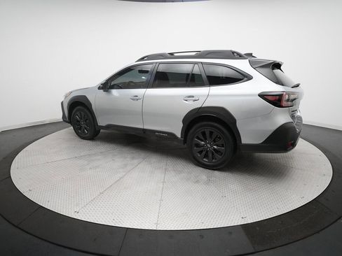 Certified 2024 Subaru Outback Onyx Edition XT w/ Popular Package #2 image 12