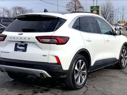 Used 2023 Ford Escape Platinum image 16