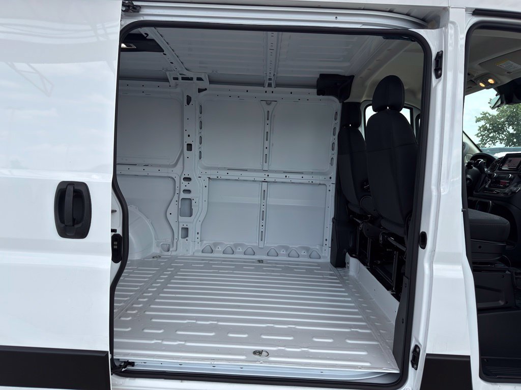 New 2026 RAM ProMaster 1500 w/ Convenience Group FWD image 30