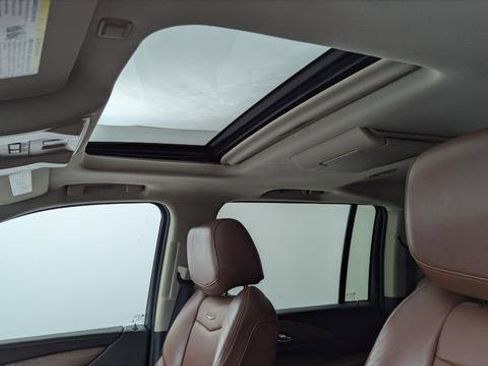 Used 2016 Cadillac Escalade ESV Premium image 30